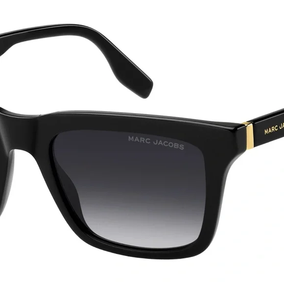 NWOT Marc Jacobs Black Sunglasses w/ Case and Glasses Cloth